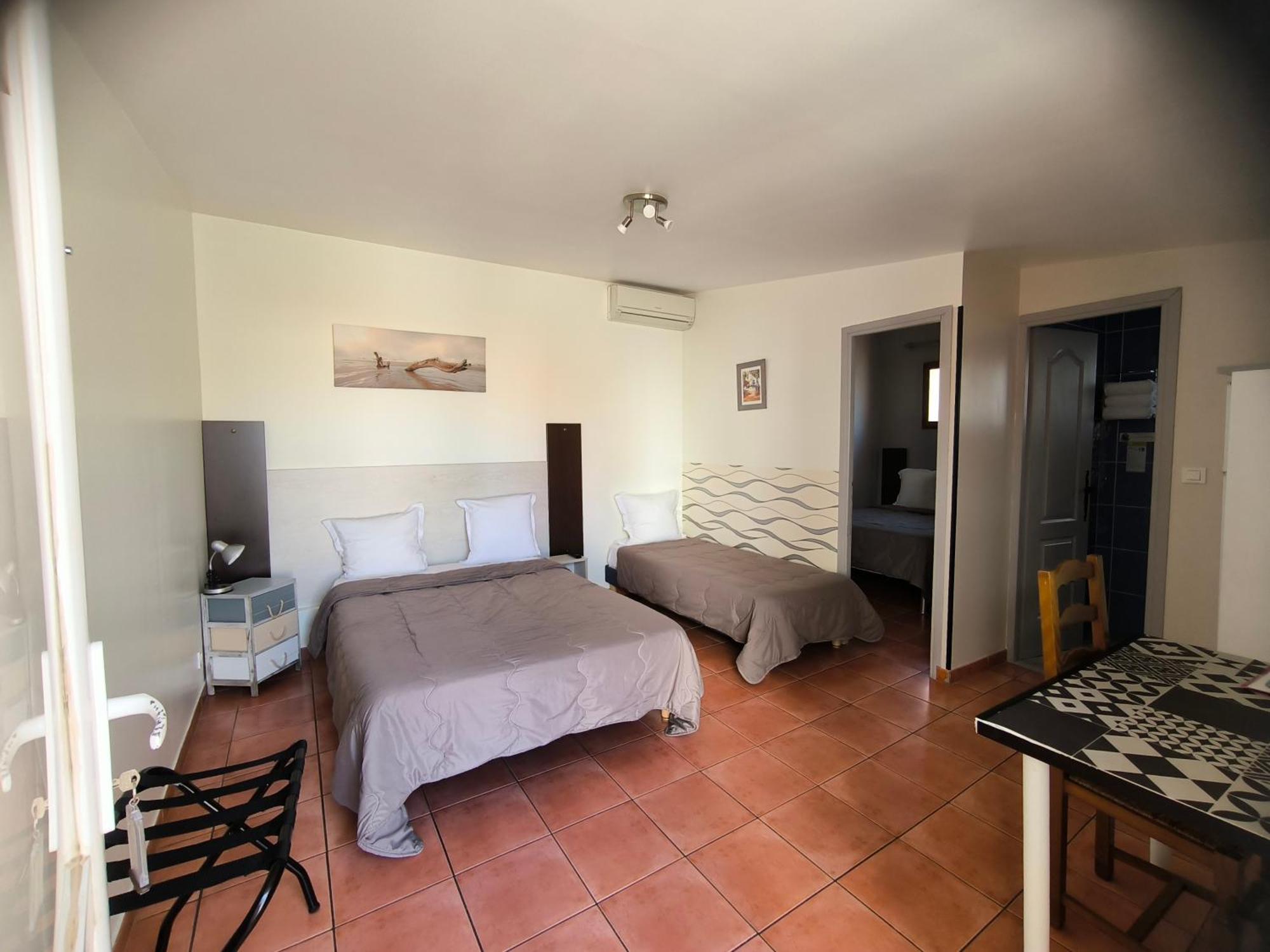 Hôtel L'Hacienda Martigues Exterior foto